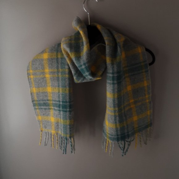 Faribault Woolen Mill Company 100% Wool Plaid Grey Green Oblong Scarf New! - Picture 7 of 15